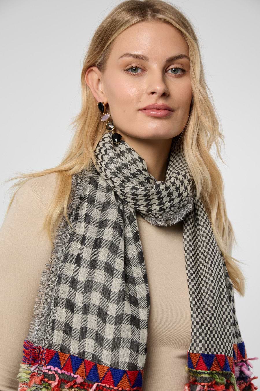 Picchu Scarf - Gray