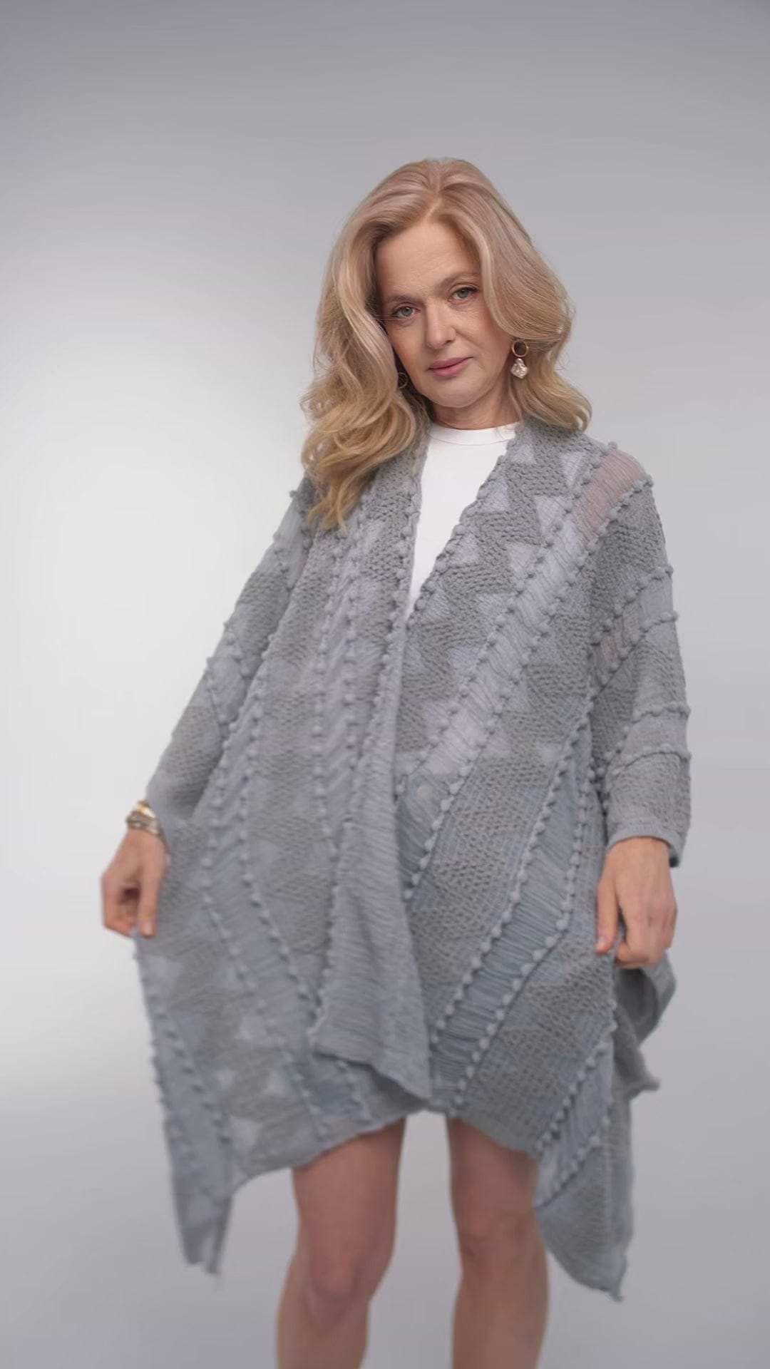 Bohemian Textured Kimono - Light Grey