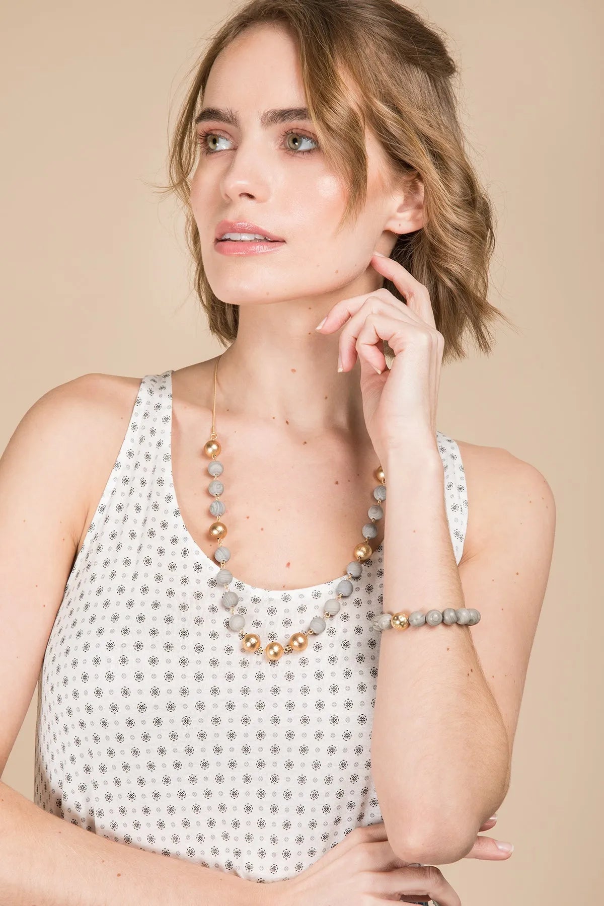 Josephina Stretch Bracelet Light Gray