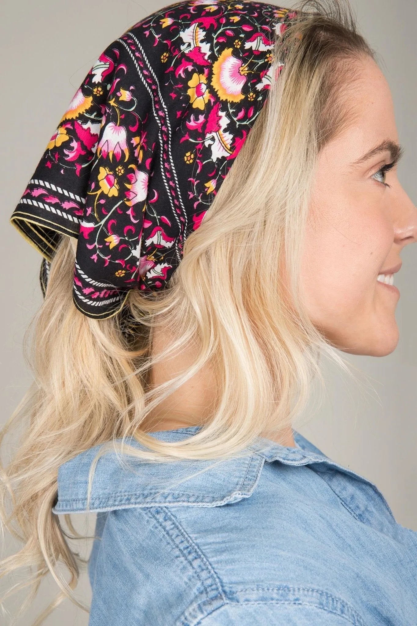 Multicolored Bandana Versatile - Black