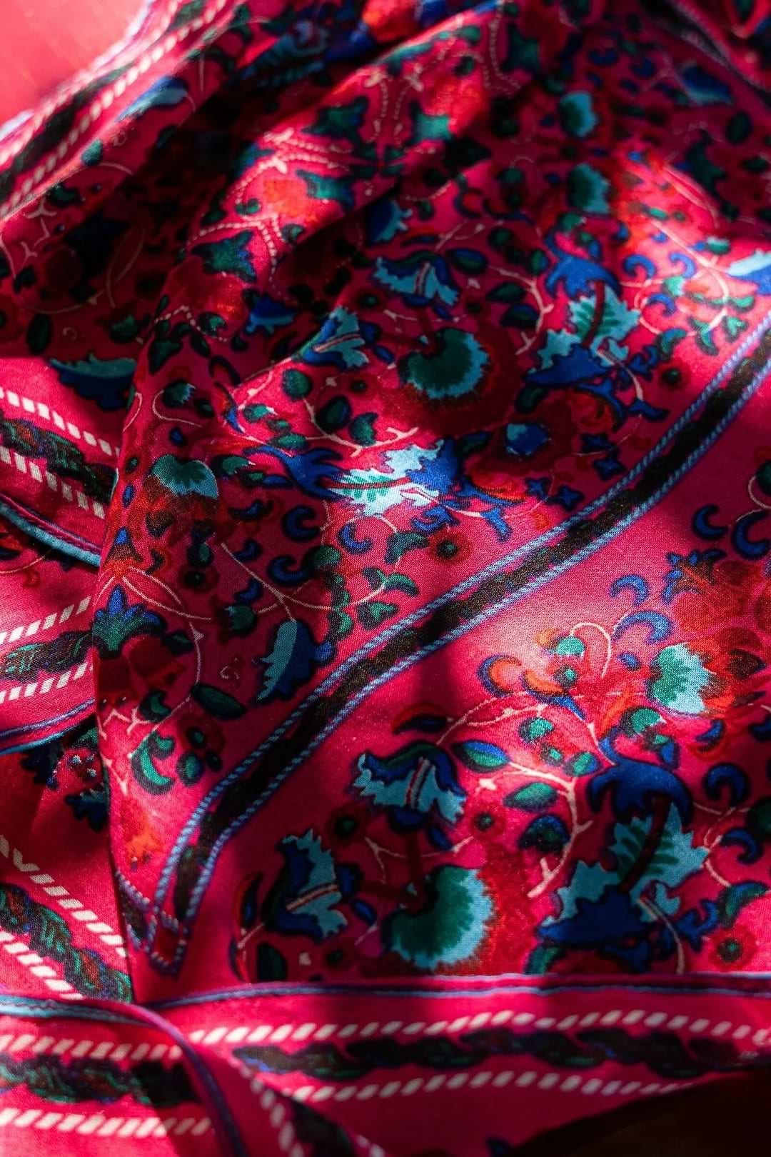 Multicolored Bandana Versatile - Deep Pink