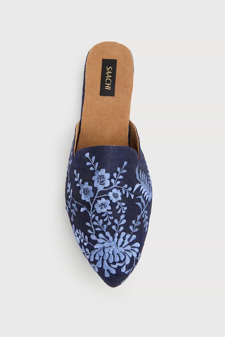 Flower and Leaf Motif Shoe Pointed Flat Mule - Navy