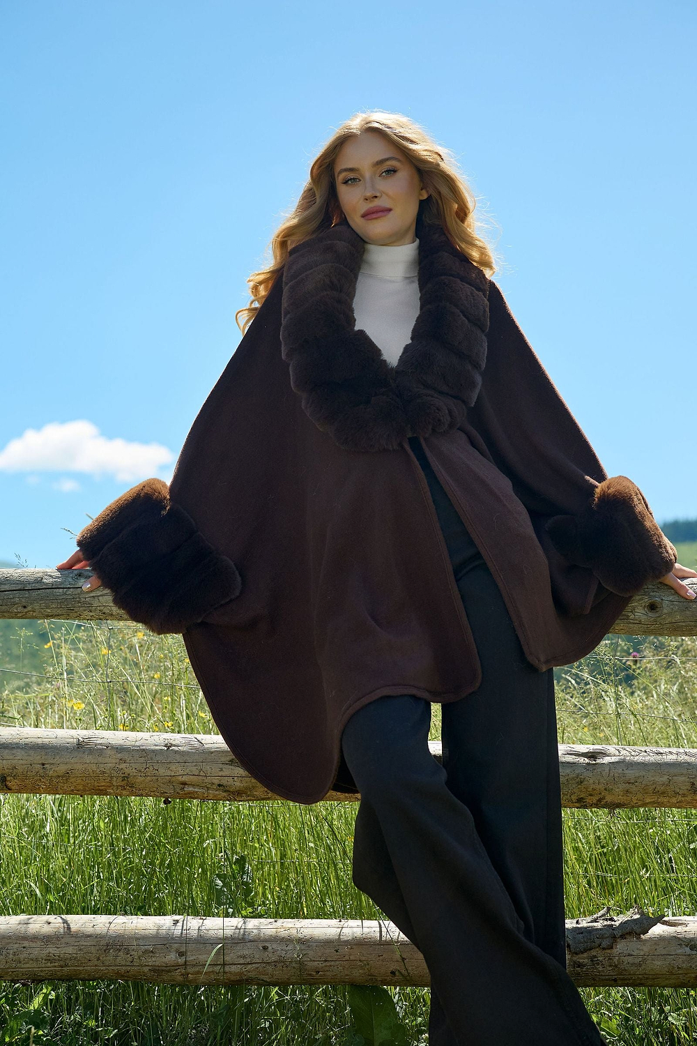 Filippa Faux Fur Trim Kimono - Dark Brown