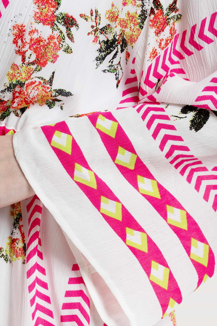Aztec Floral Keyhole Kaftan - White Combo