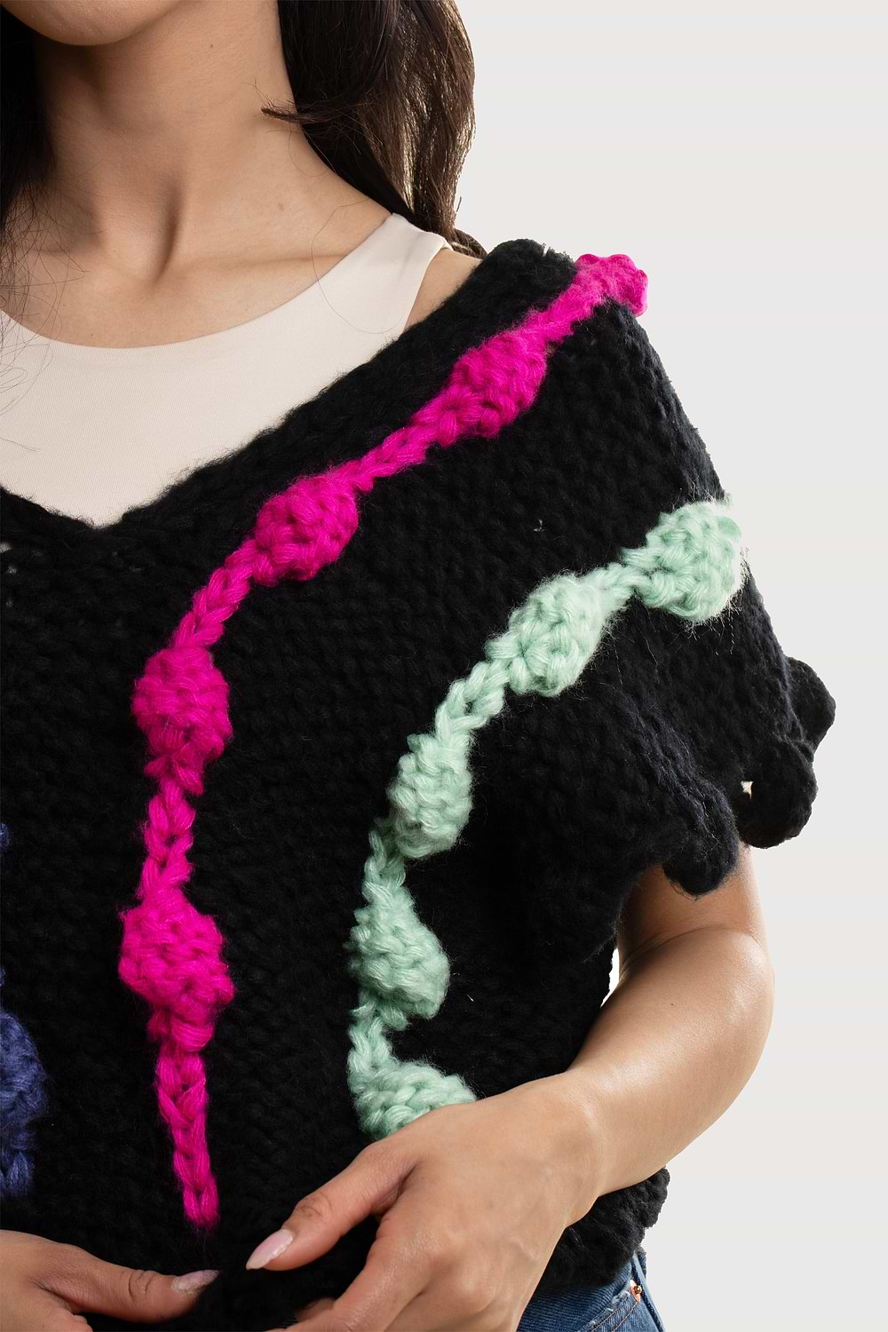 Multi Chunky Knit Sweater Vest - Black