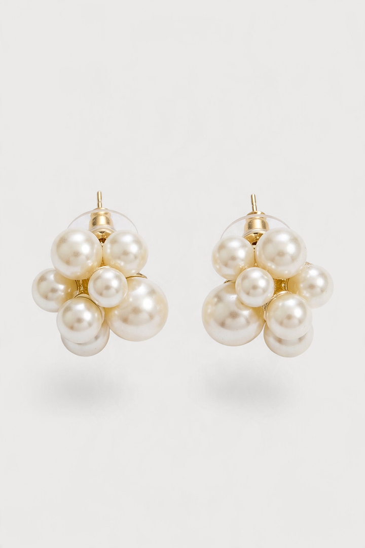 Pearl Cluster Stud Earrings