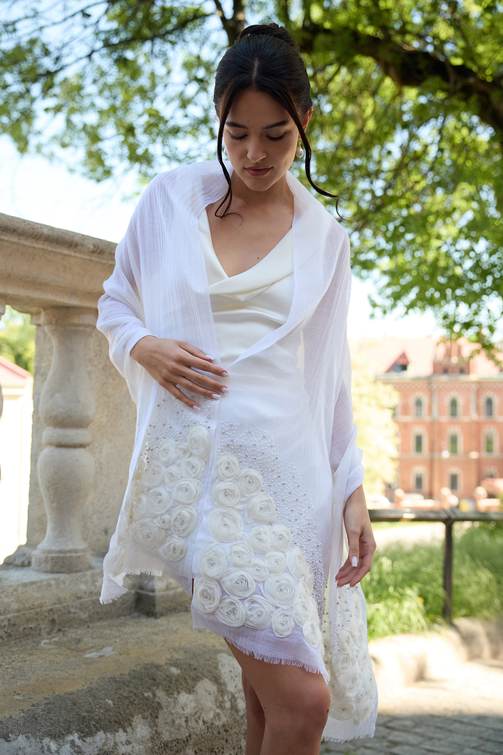 Pearl-Embellished Rosette Wool Scarf