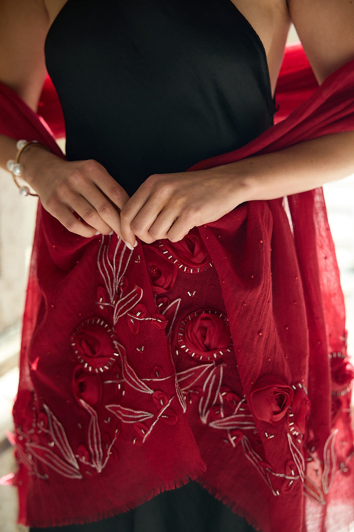 3D Floral Embellished Wool Scarf - Crimson