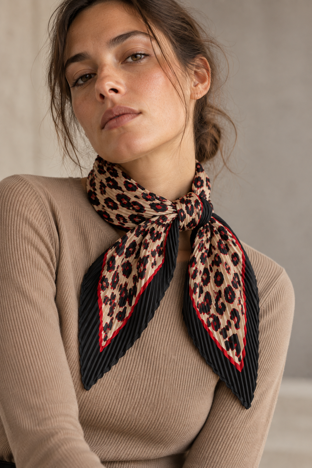 Animal Print Pleated Bandana - Black