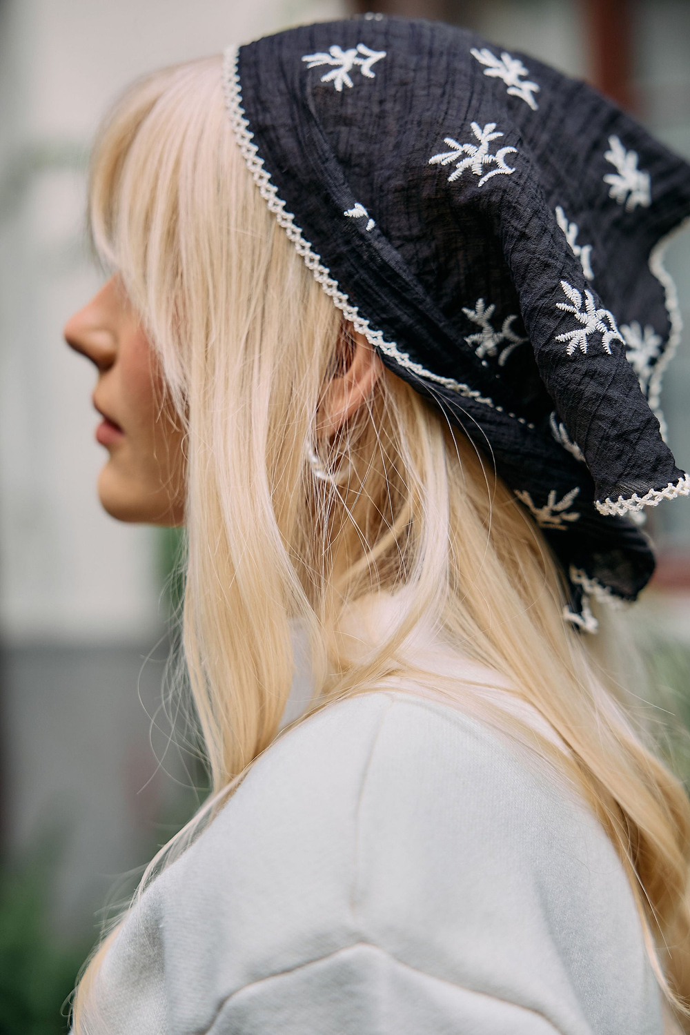 Embroidered Gauze Bandana - Black