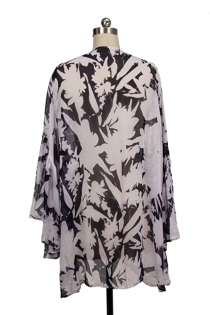 Dreamy Afternoon Flare Sleeve Floral Cocoon Kimono - White