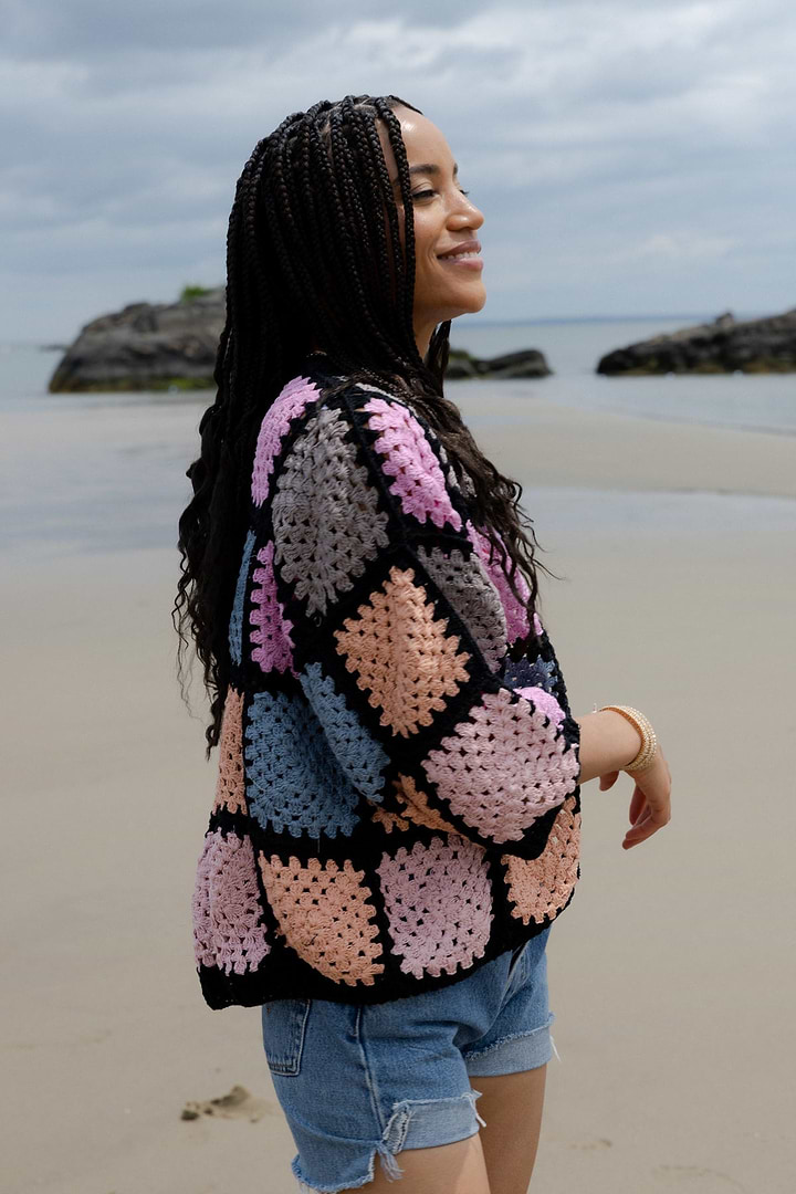 Crochet Pastel Squared Short Jacket - Black