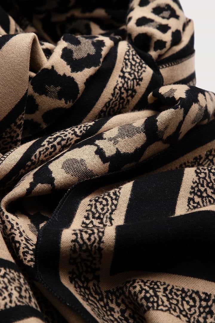 Reversible Leopard Pattern Scarf - Wheat