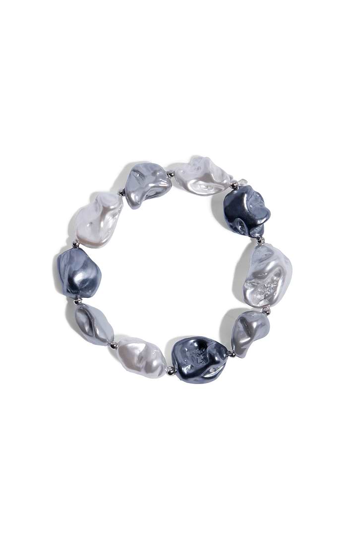 Amelia Pearl Bracelet