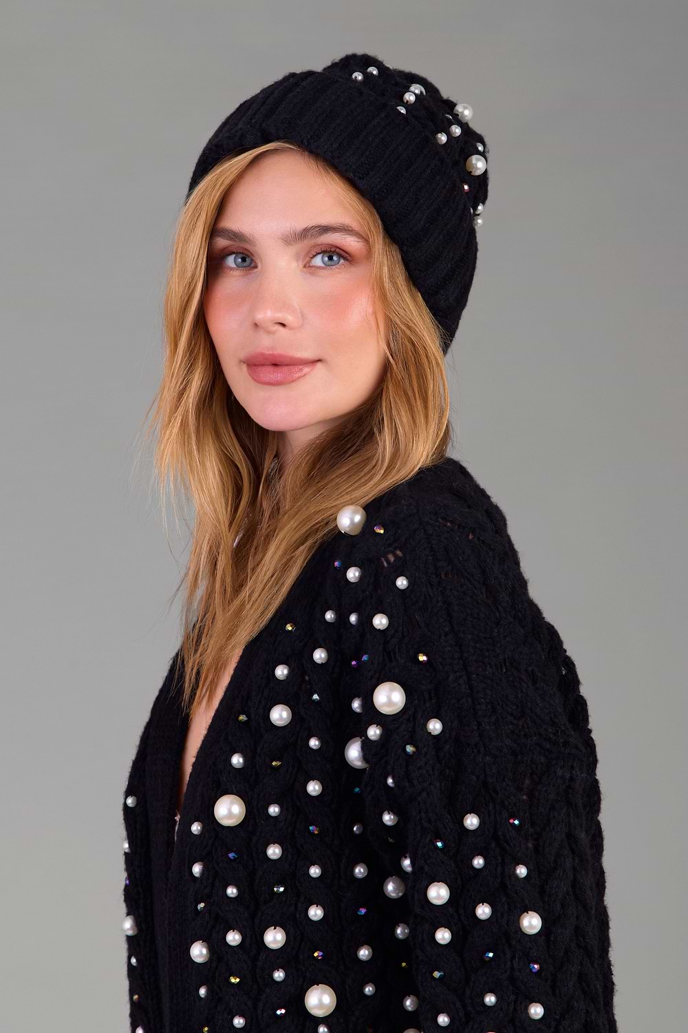 Pearl Cable Knit Beanie - Black