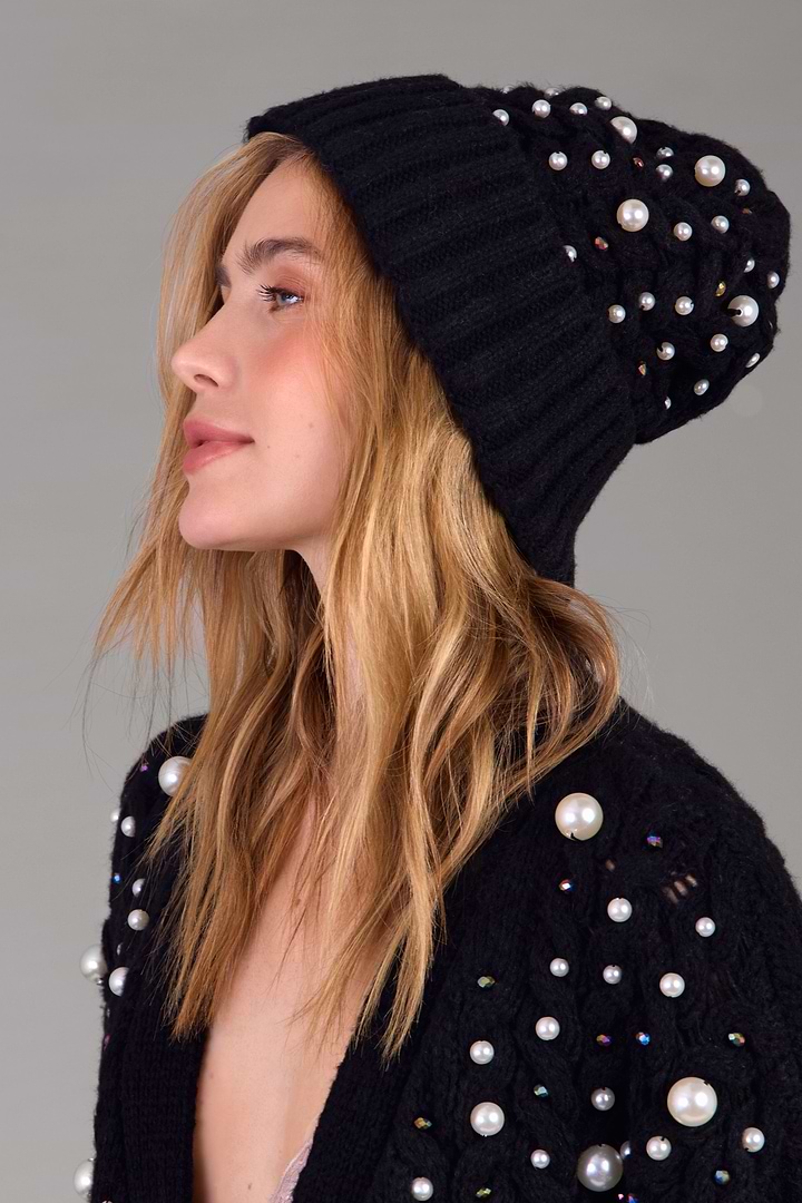 Pearl Cable Knit Beanie - Black