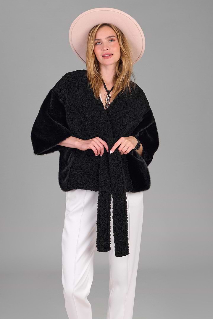 Fur Tie Front Short Kimono - Black
