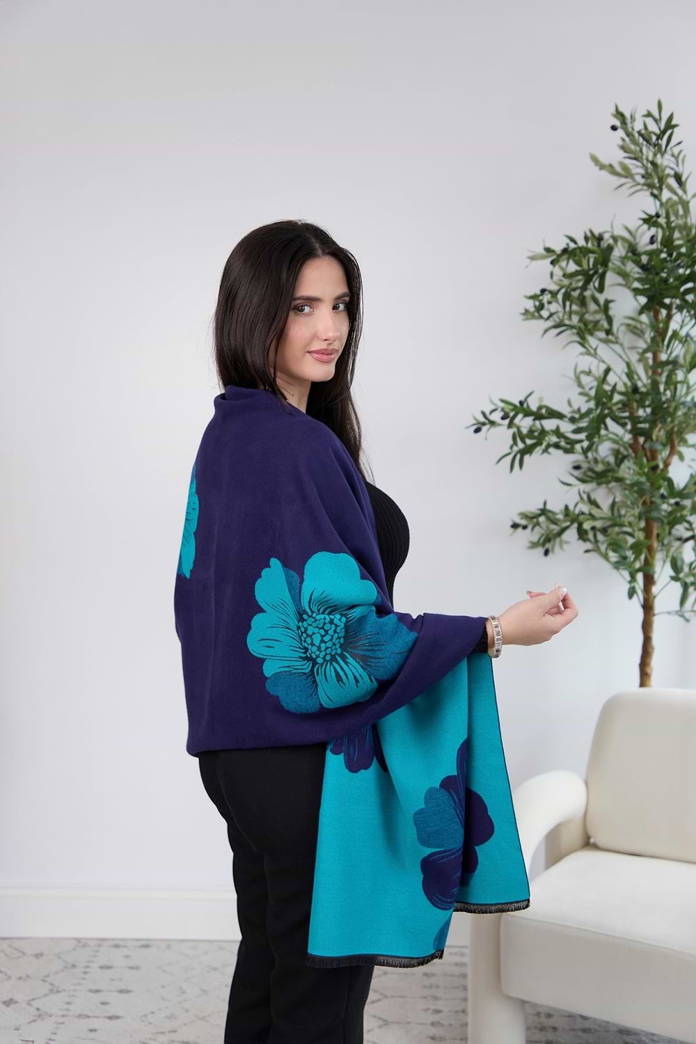 Fresh Floral Reversible Scarf - Blue Combo