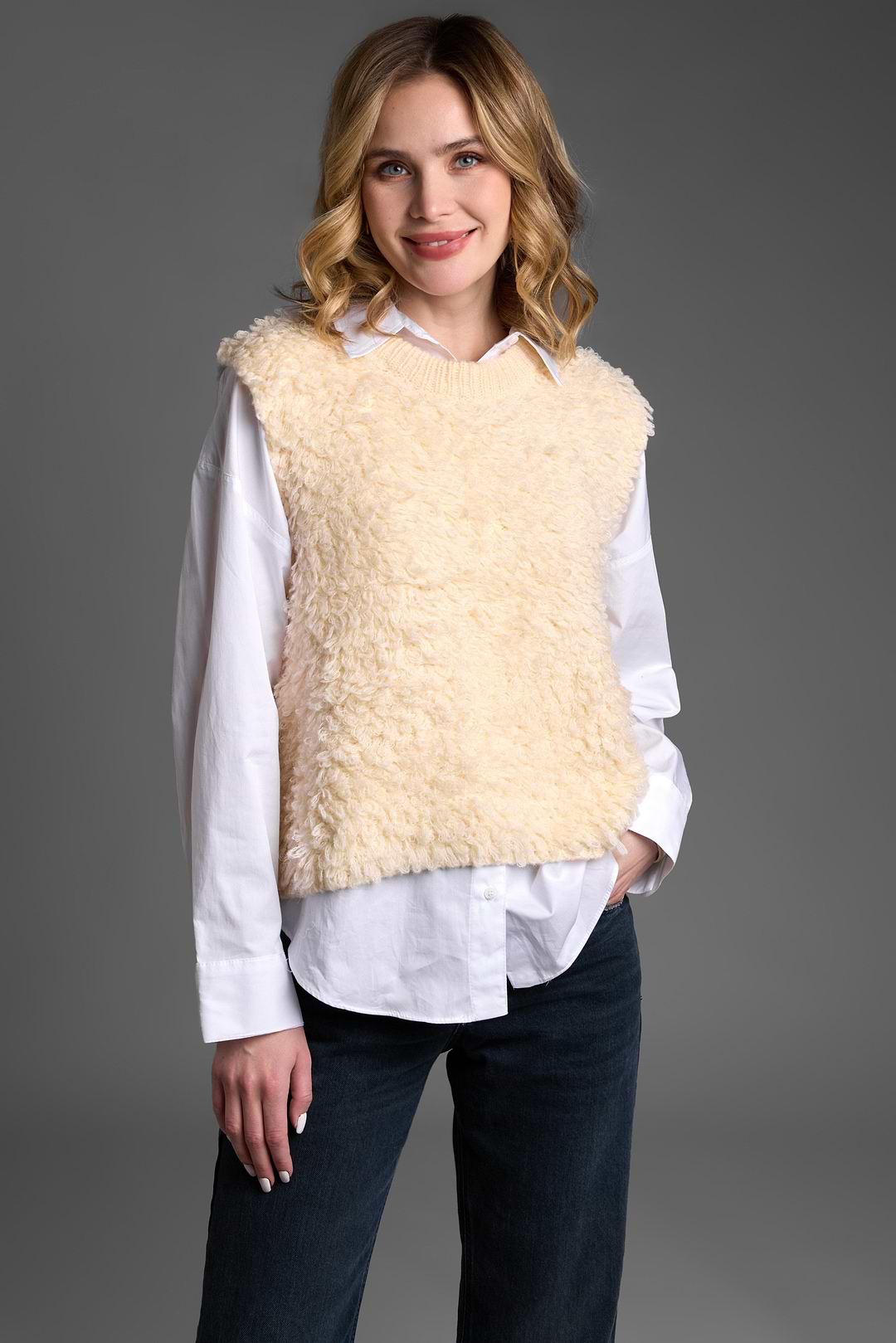 Looped Knit Sweater Vest - Ivory
