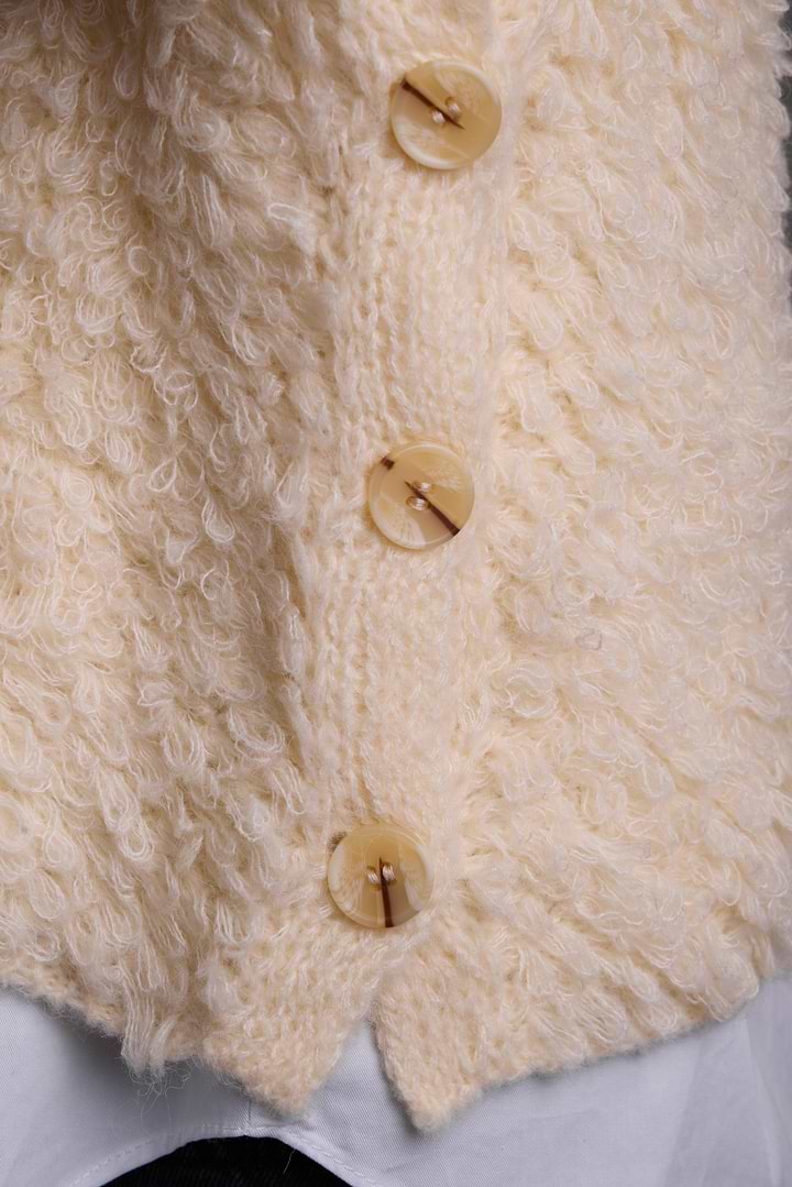 Looped Knit Sweater Vest - Ivory