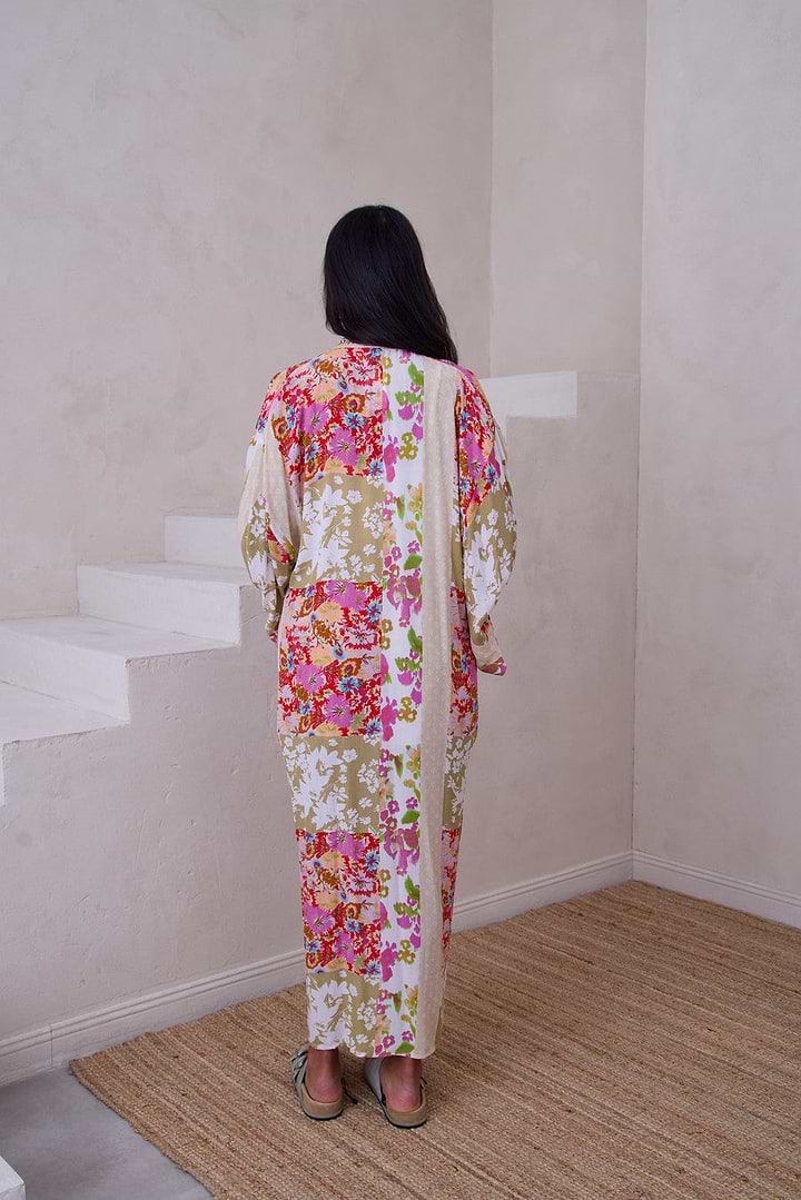 Lace Embroidered Floral Kimono - Pink