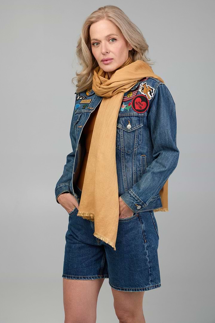 Cashmere A Silk Scarf With Eyelash Fringe - Blanched Almond