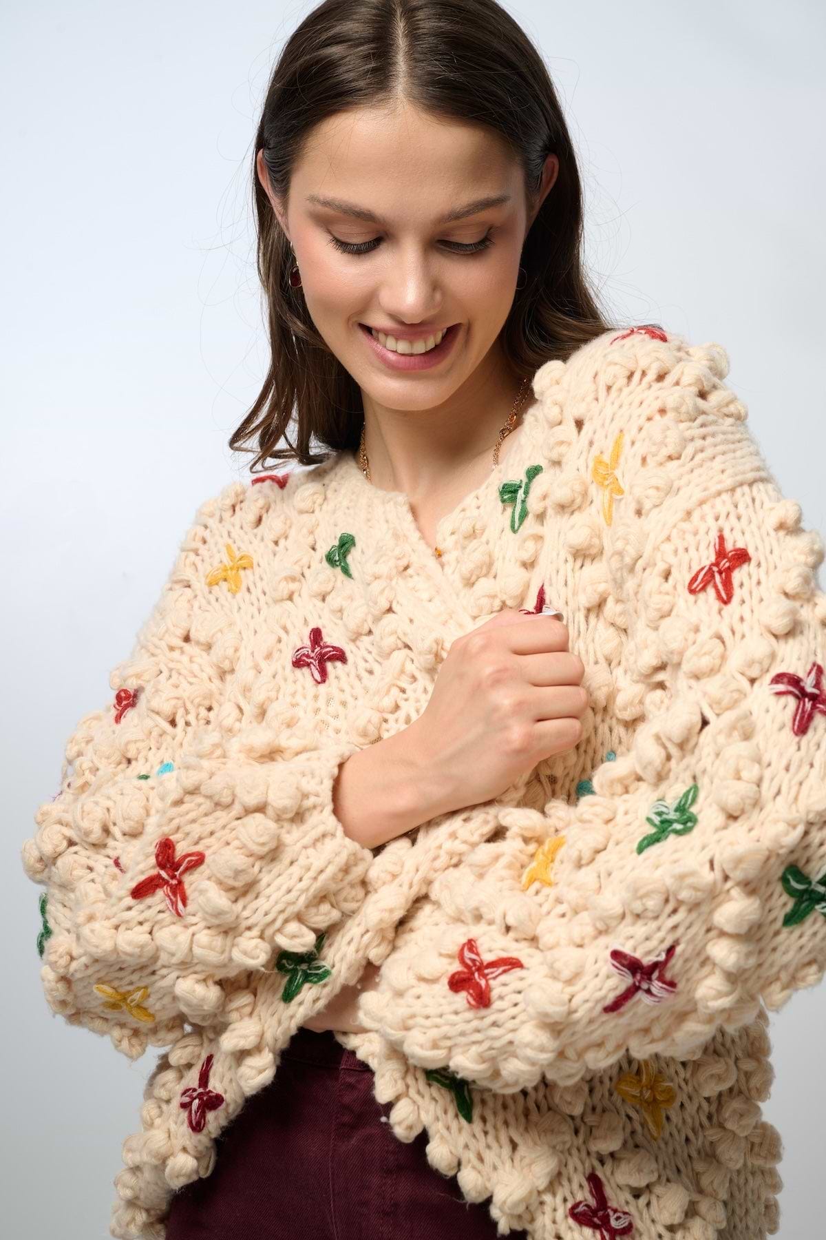 Knitted Cardigan Cross Pom Pom - Ivory