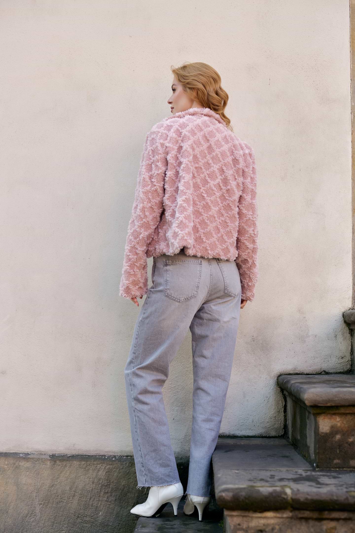 Diamond Patterned Collared Short Jacket - Blush