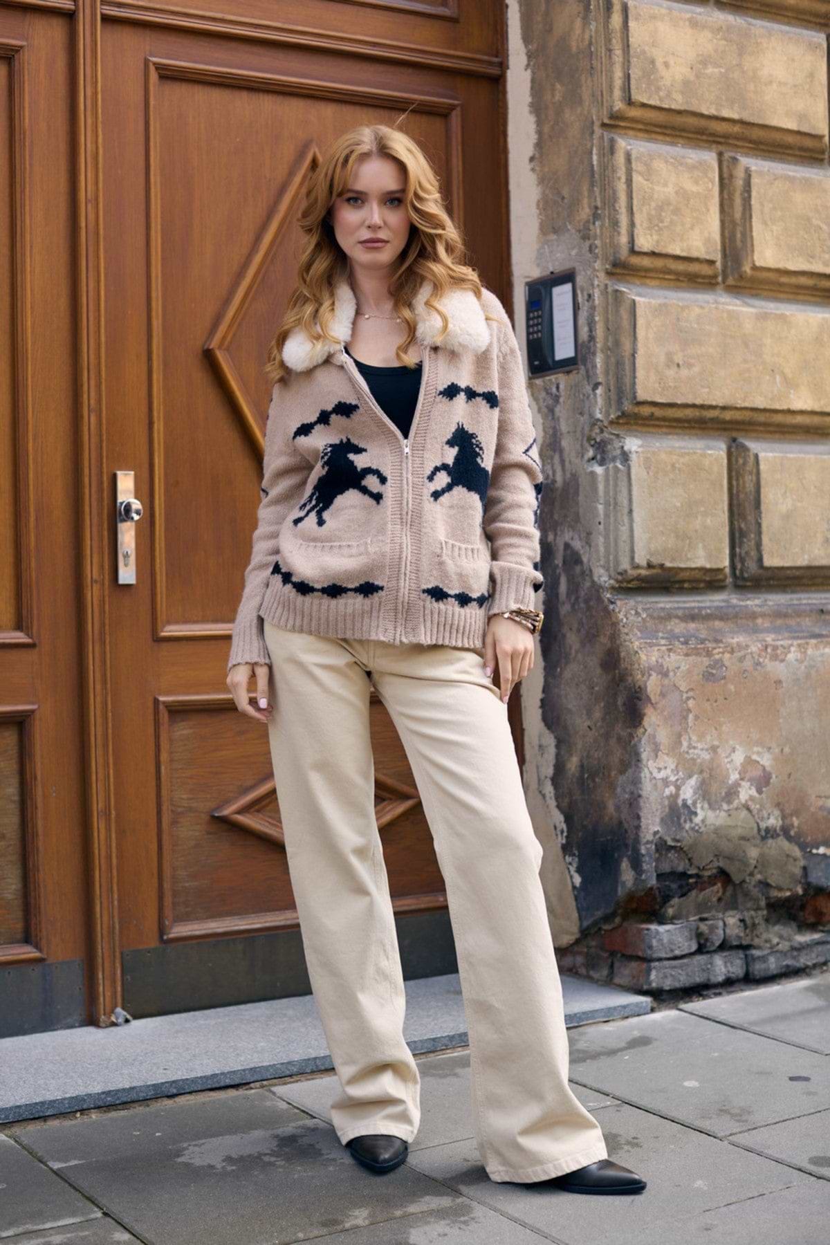 Fur Collar Horse Knit Jacket - Beige
