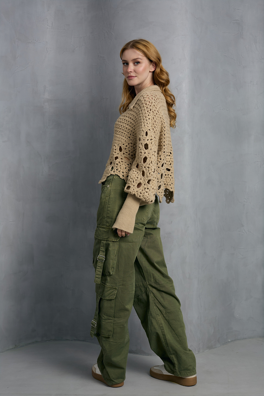 Floral Crochet Pullover Sweater - Beige