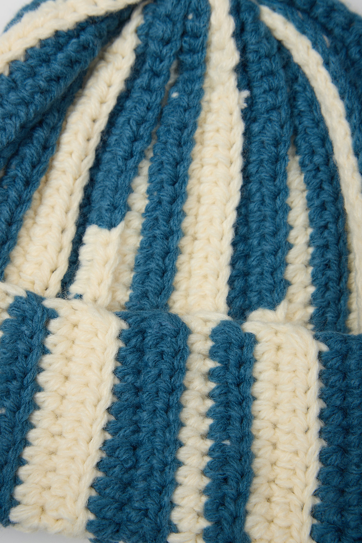 Candy Striped Chunky Beanie - Blue White