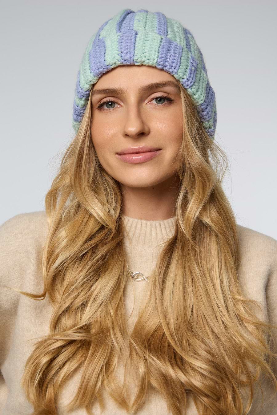 Candy Striped Chunky Beanie - Periwinkle