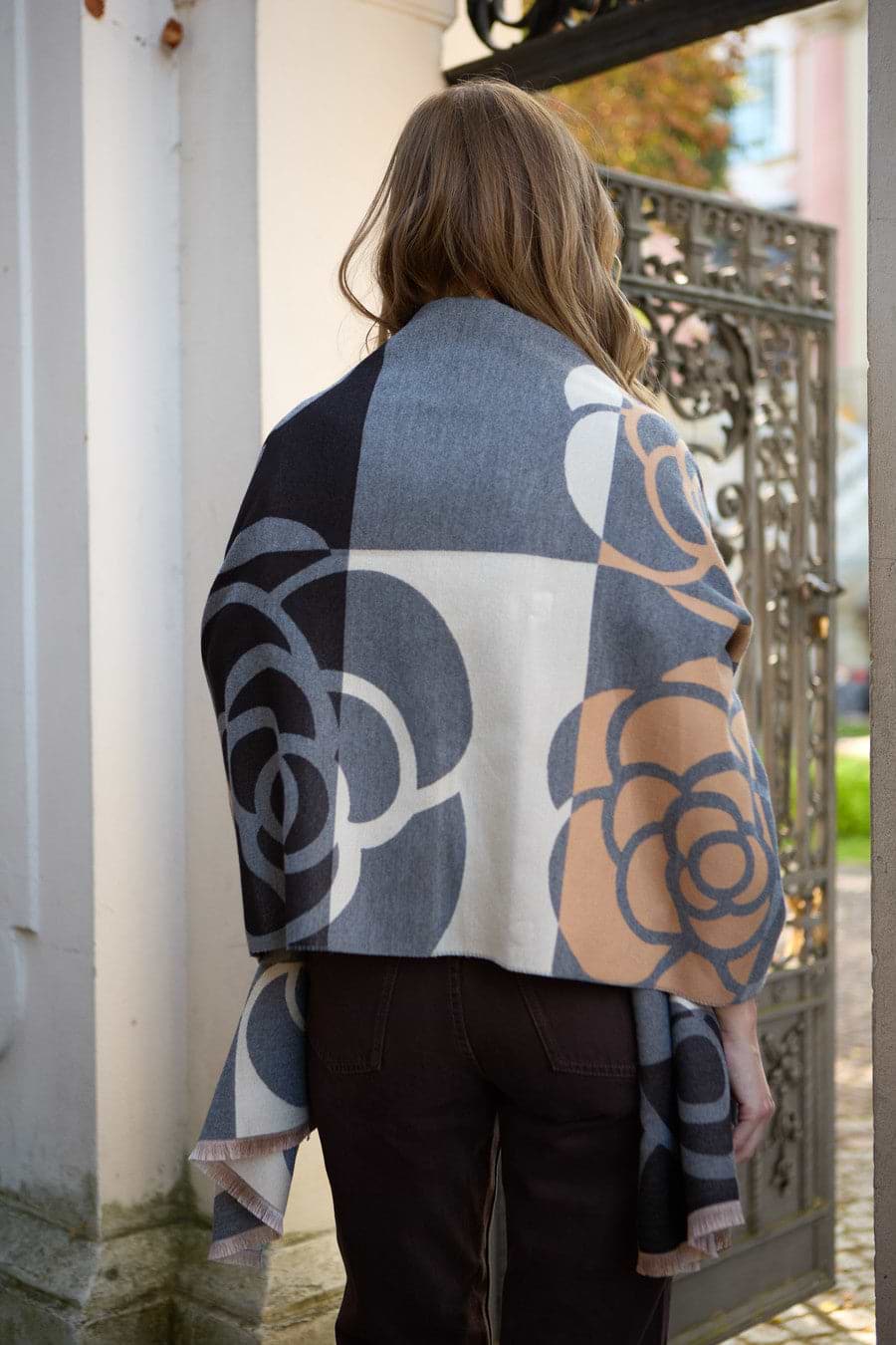 Geo Floral Reversible Scarf - Grey