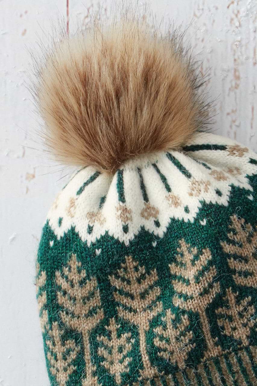 Fair Isle Forest Snow Hat - Forest Green