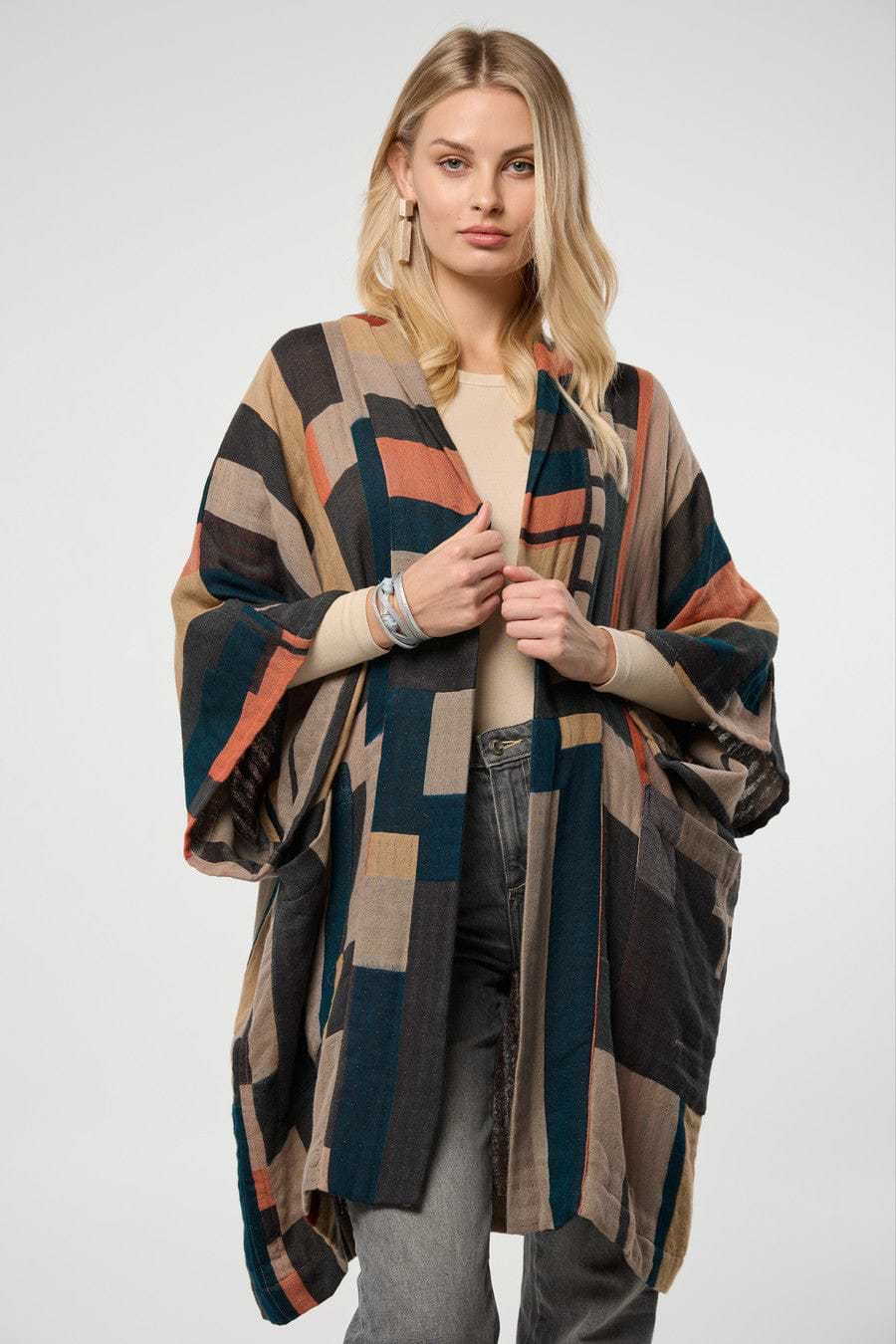 Amaira Long Jacket - Linen