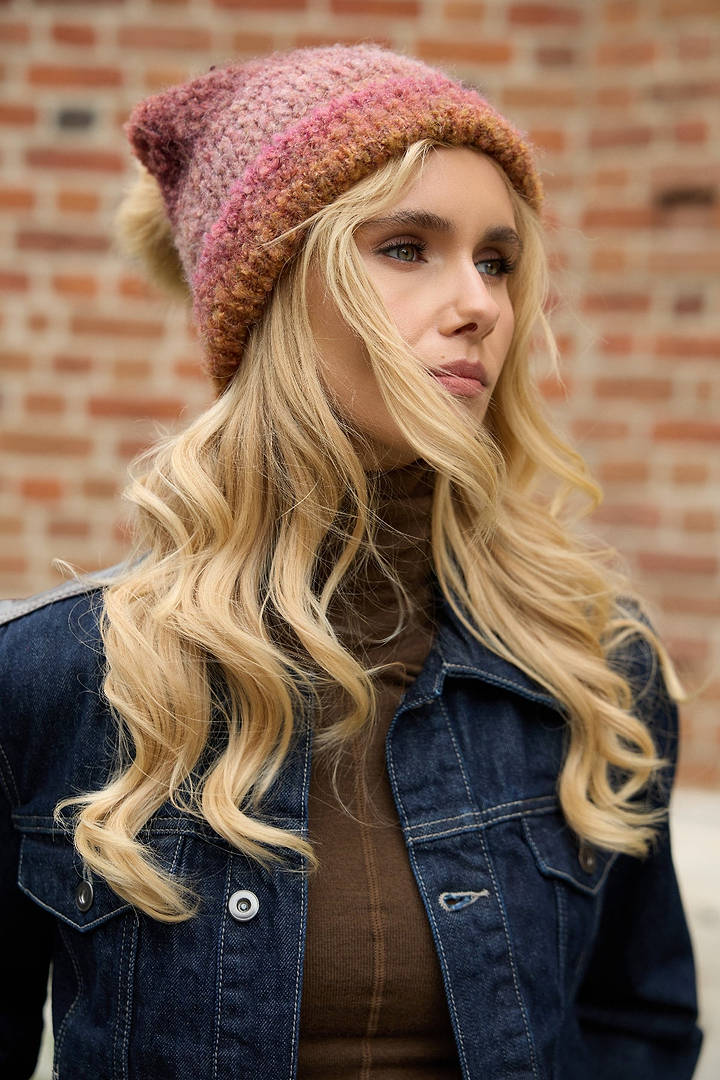 Gradient Knit Beanie - Pink
