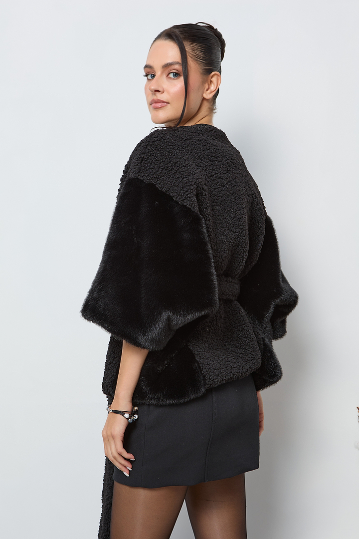 Fur Tie Front Short Kimono - Black