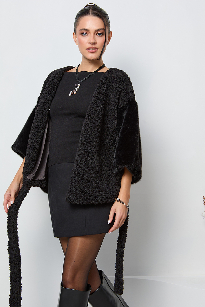 Fur Tie Front Short Kimono - Black