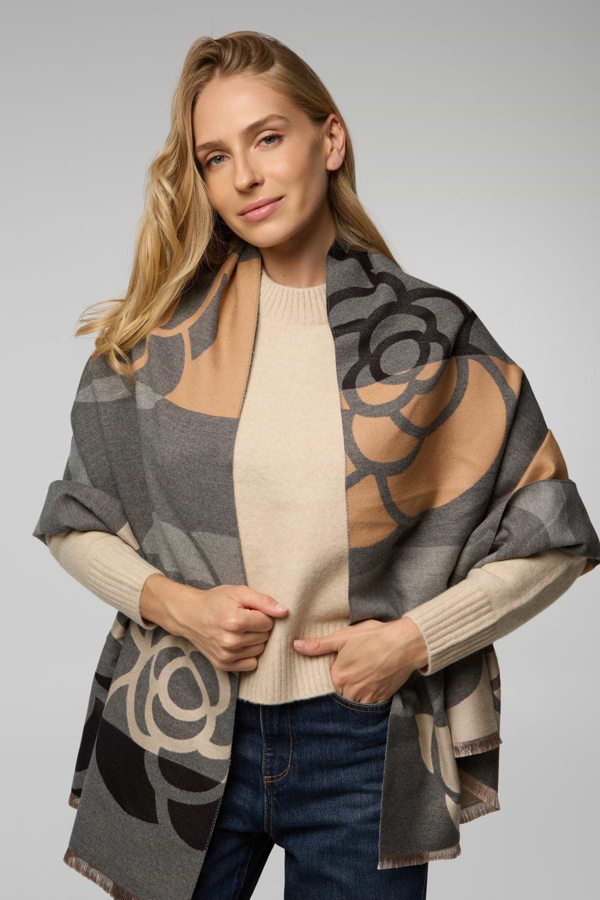 Geo Floral Reversible Scarf - Grey