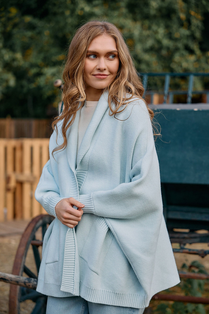 Open Front Oversized Cardigan Sweater in Light Blue