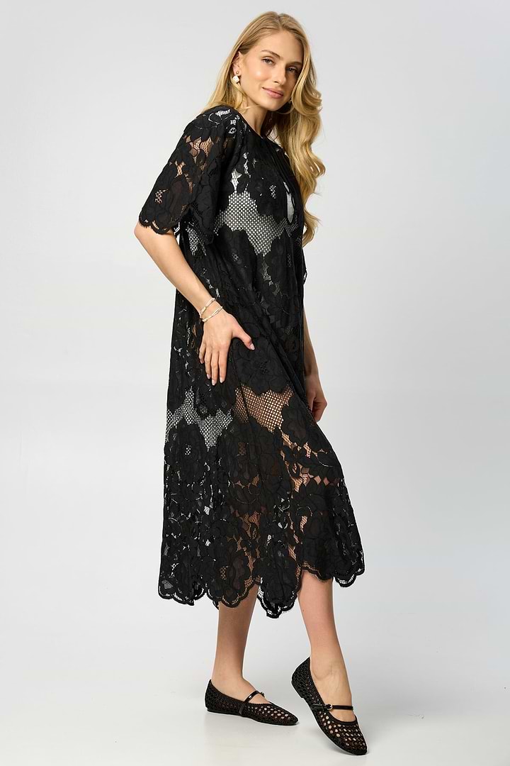 Floral Mesh Lace Kaftan - Black