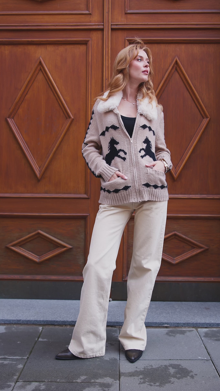 Fur Collar Horse Knit Jacket - Beige