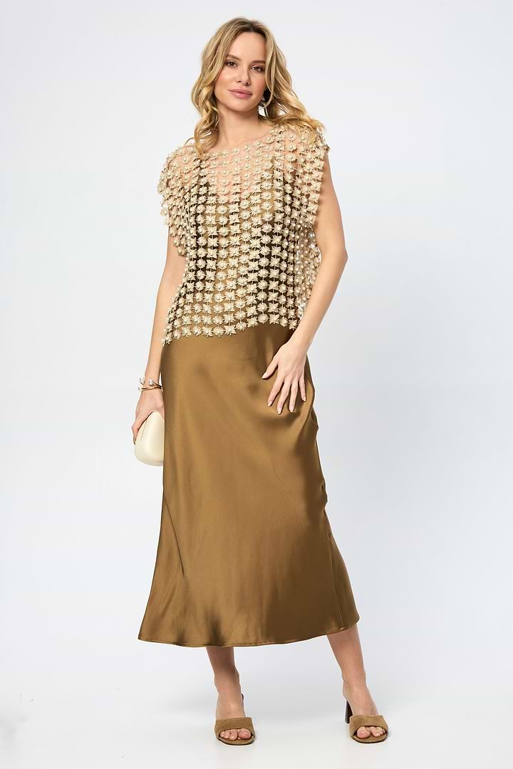 Floral Shell Pearl Capelet - Linen