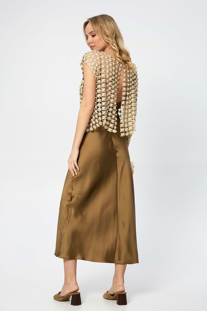 Floral Shell Pearl Capelet - Linen
