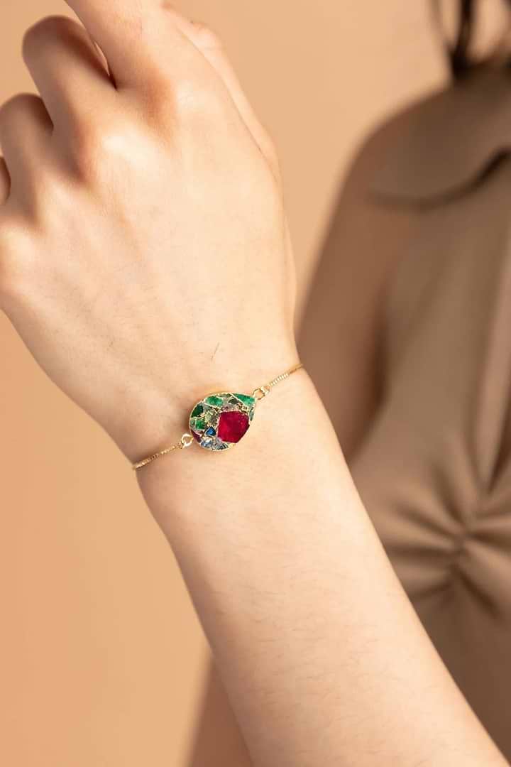 Mojave Pear Shape Gemstone Adjustable Bracelet Mediumseagreen