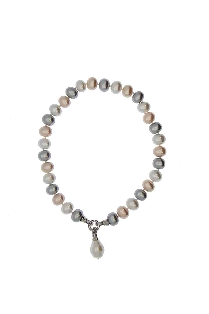 Neapolitan Necklace Gray