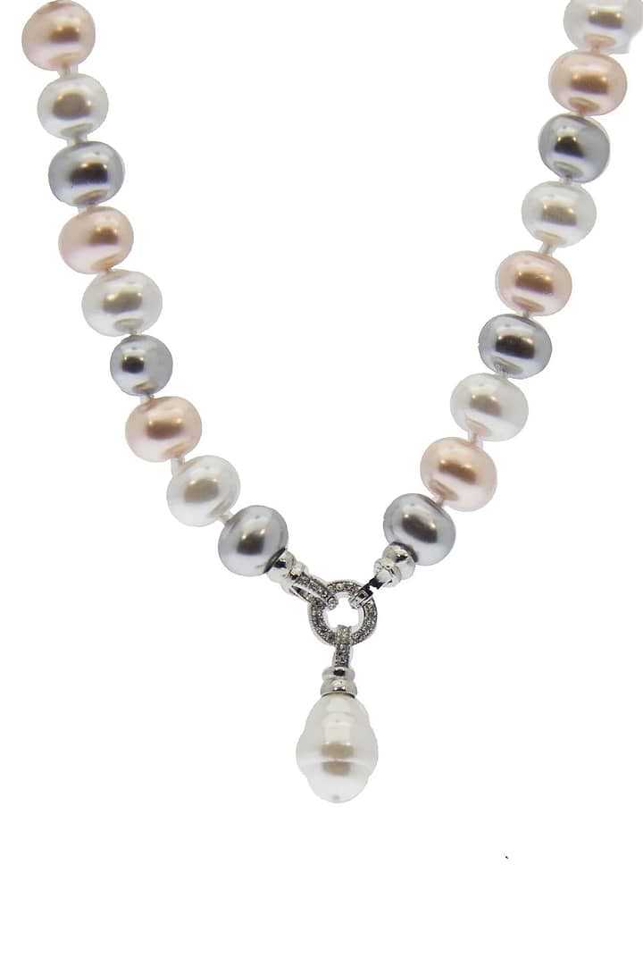 Neapolitan Necklace Gray