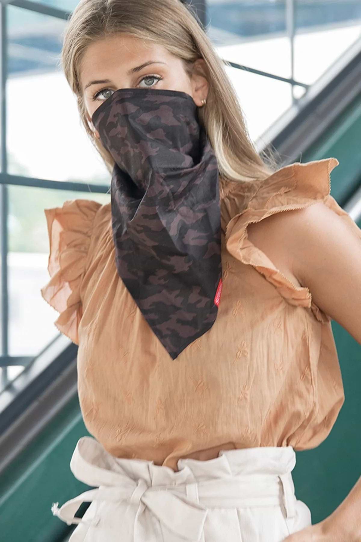 Scough Gray Bandana with Filter Black