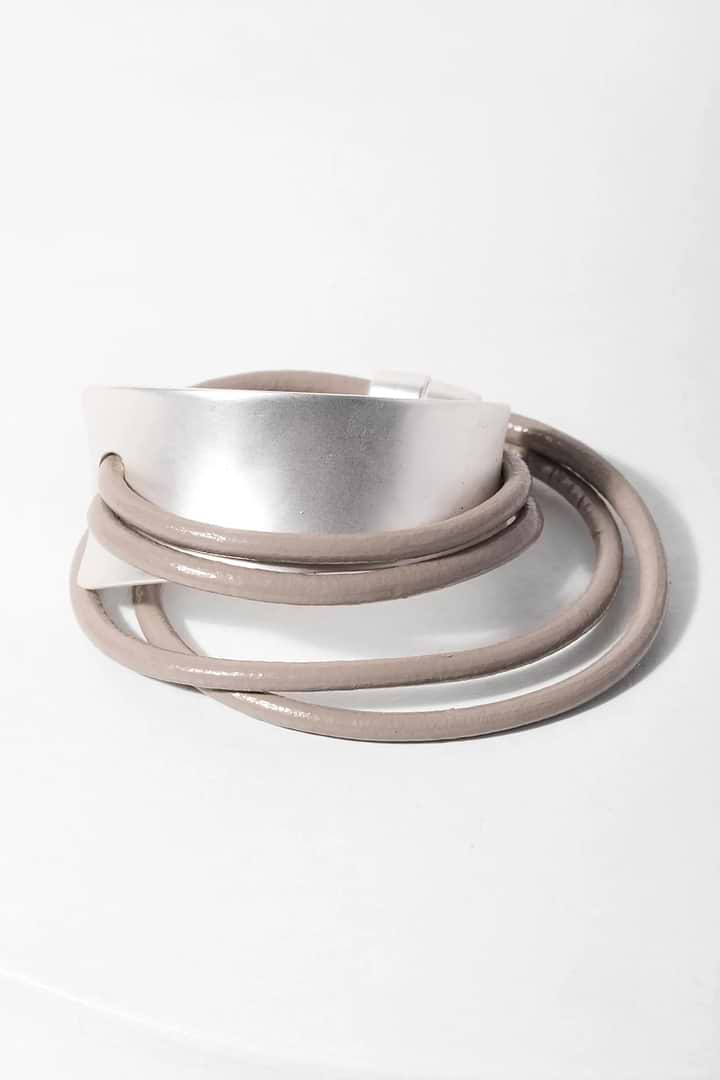 Swish Leather Bracelet Silver