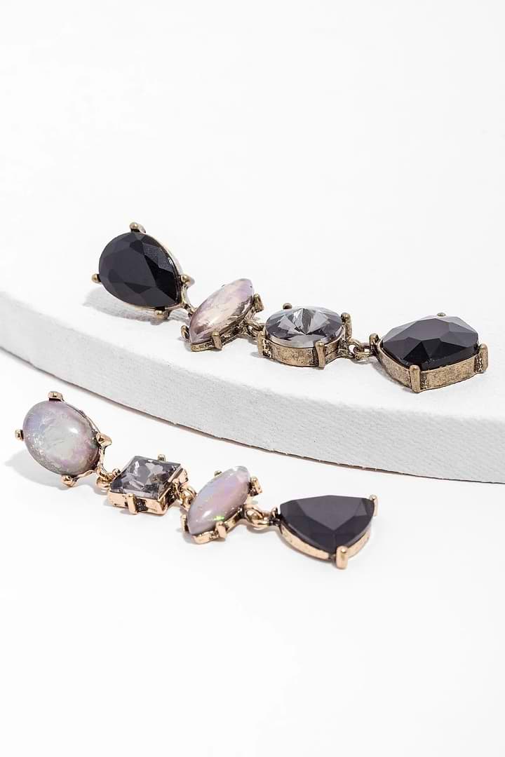 J'Adore Asymmetric Earrings - Black